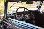 Packard Twelve Convertible Victoria by Dietrich 1933 года